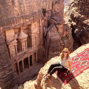 Meet your Posher, Taylor